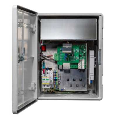 Mastermann-MM4GPoE-2SFP-UPS