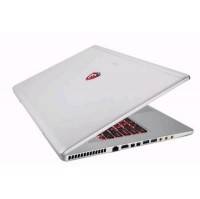 MSI GS70 2QE-623