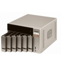Qnap TVS-673-8G