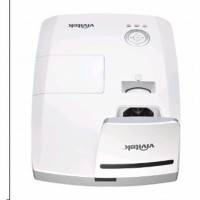 Vivitek DH758UST